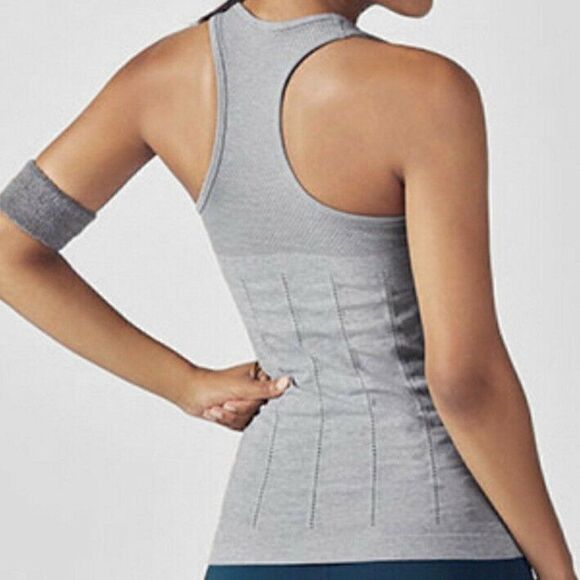 Fabletics Delta Seamless Tank II Gray Size Medium - Picture 3 of 6